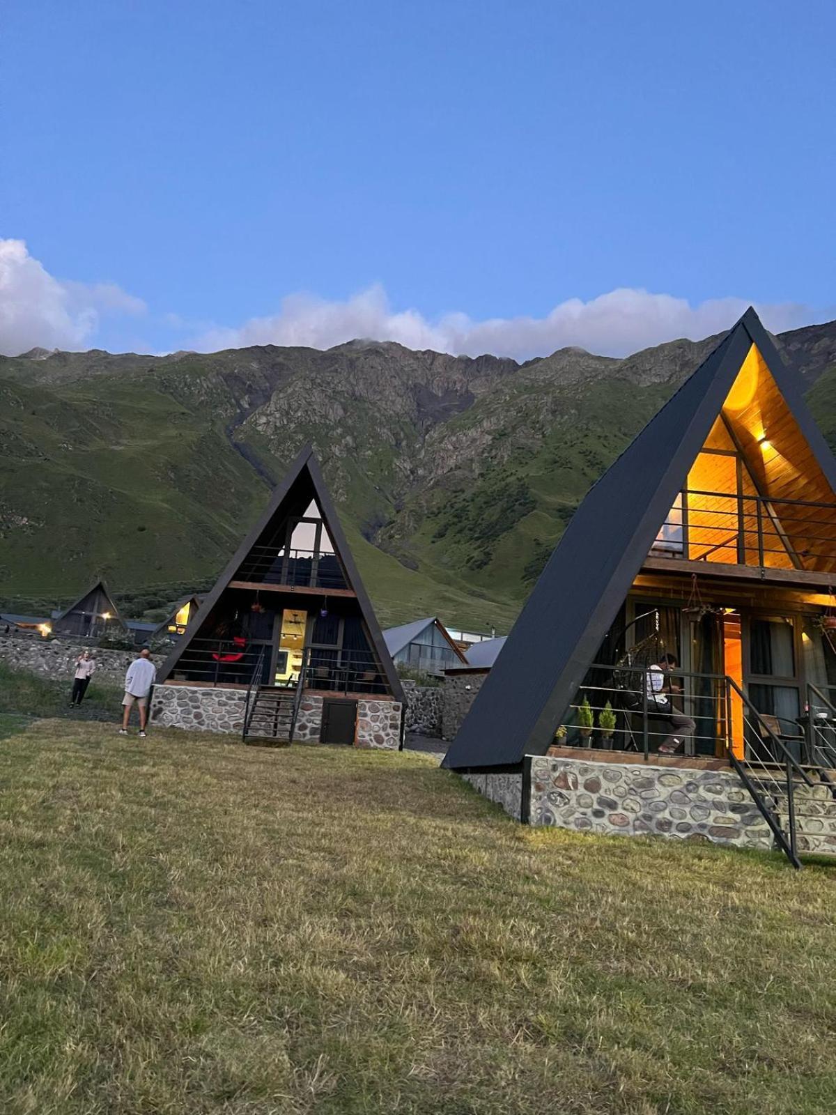 Sanseco Cottage Kazbegi Exterior photo